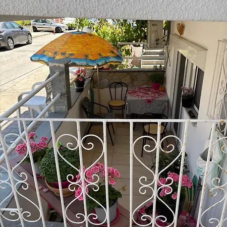 Apartmán Sofies Néa Péramos